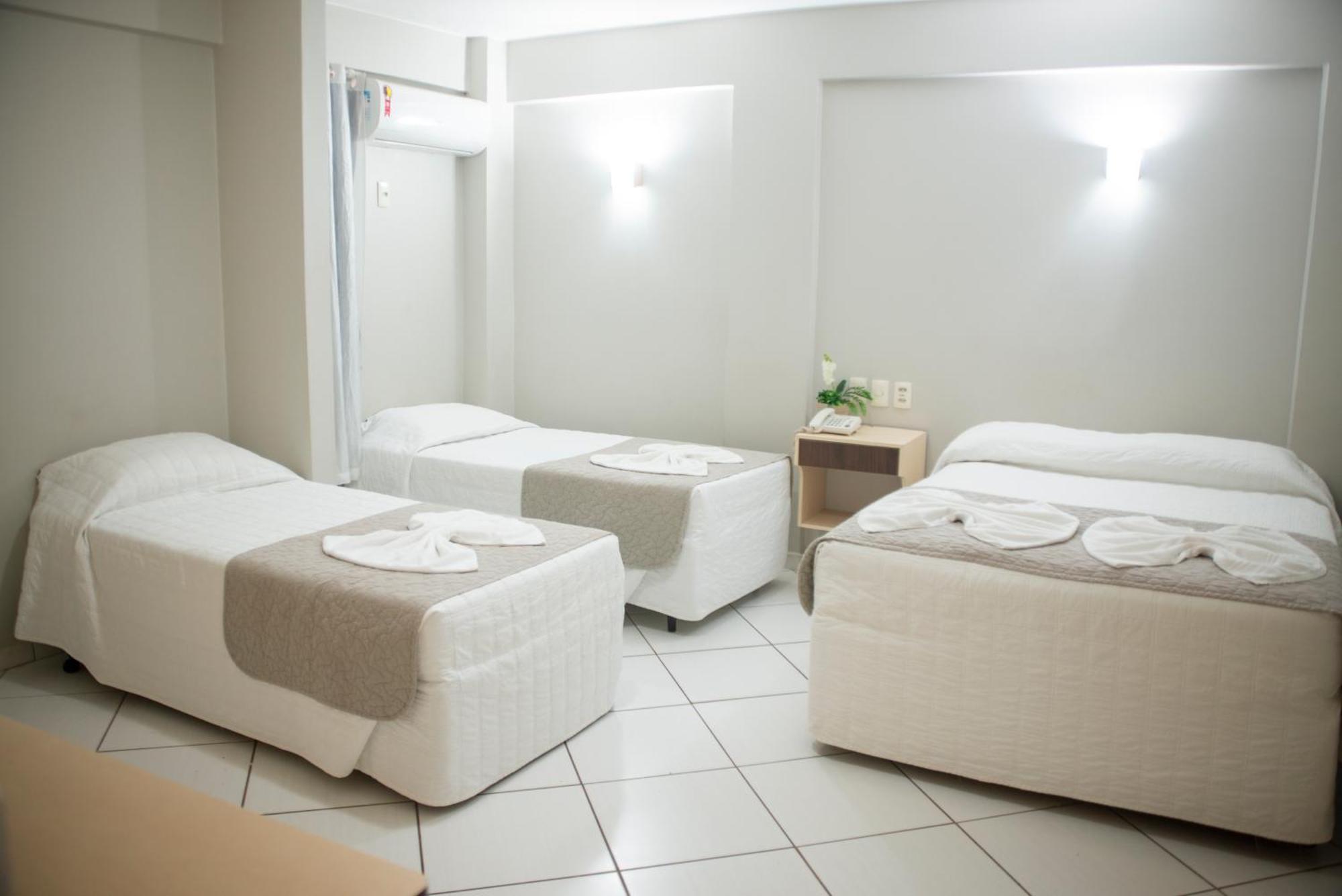 Smart Iguassu Hotel *